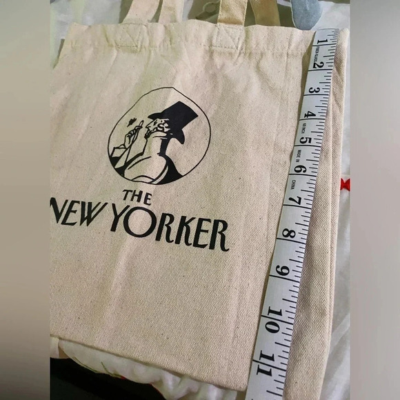 *EUC* The New Yorker Small Tote - Picture 5 of 5